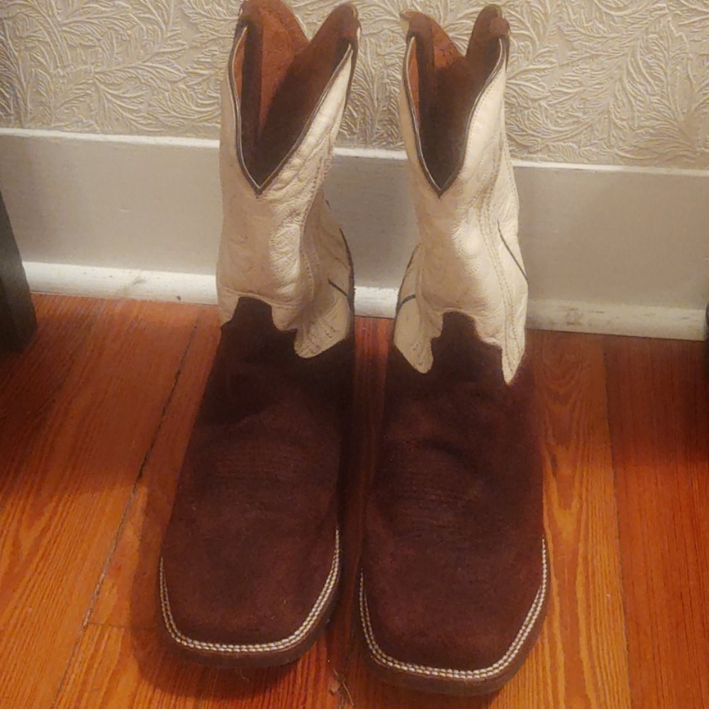 Brown suede Dan Post cowboys boots 12EE